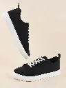 The Lifestyle Co. Men Black Lightweight Contrast Sole Lace-Ups Sneakers