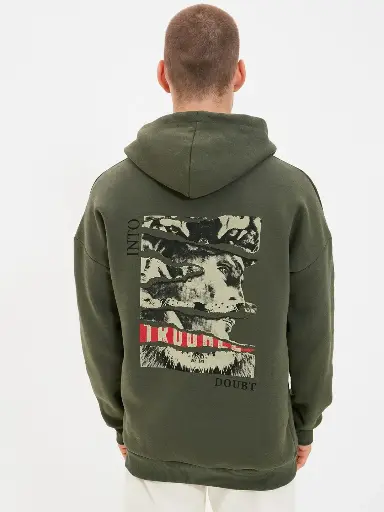 Men Graphic Printed Sweatshirt