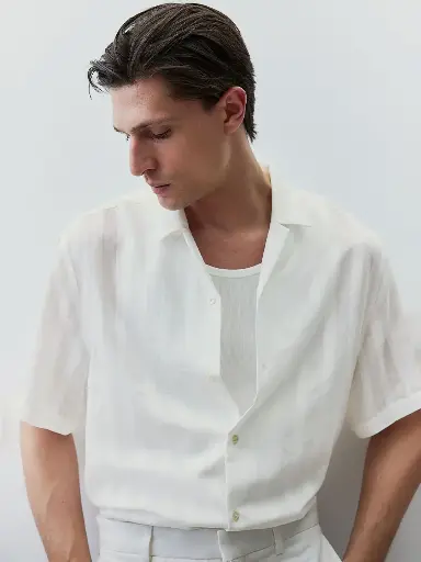 Regular Fit Textured-Weave Resort Shirt