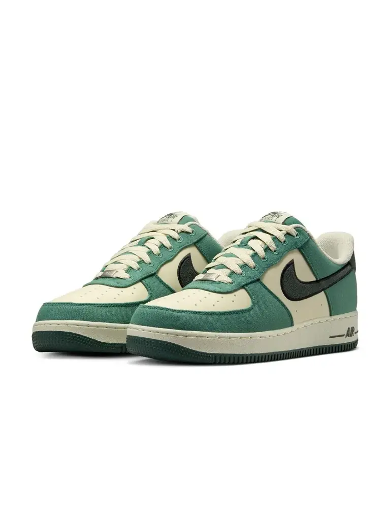 Air Force 1 '07 LV8 Men's Sneakers