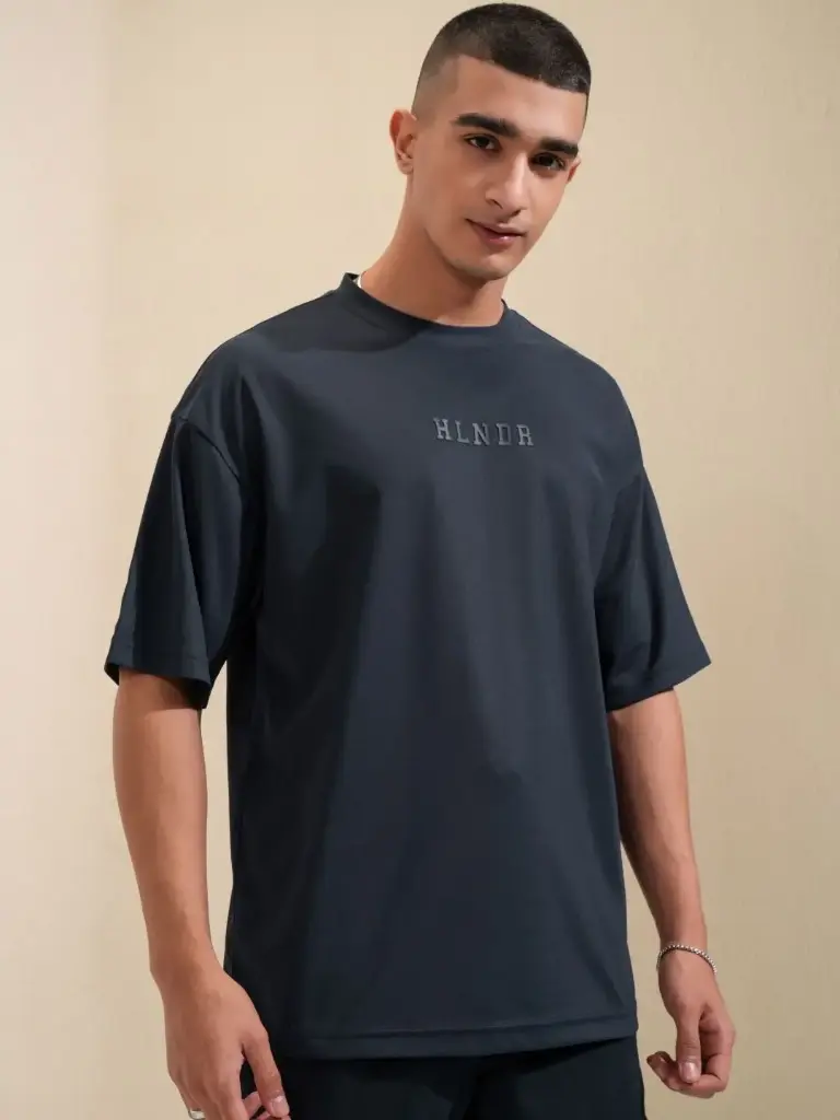 Men Solid Round Neck Oversized T-Shirt