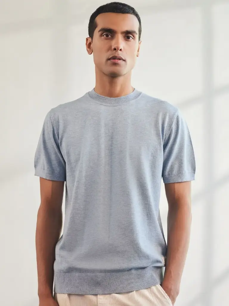 Men Pockets Slim Fit T-shirt