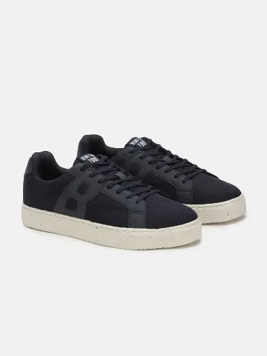 Men Contrast Sole Lightweight Sneakers