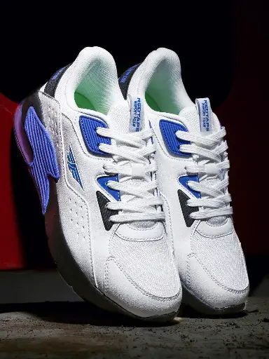 Men Textured Sneakers